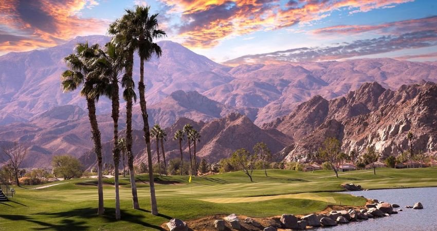 Delta Airlines Palm Springs Office in USA