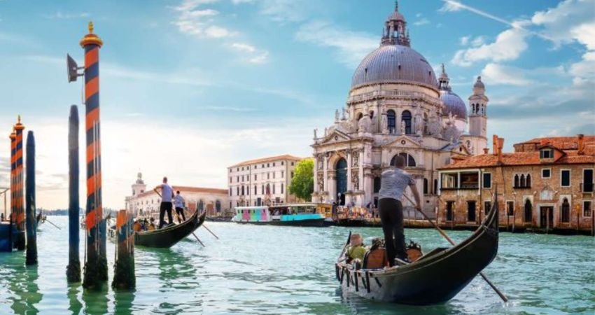 Delta Airlines Venice Office in Italy